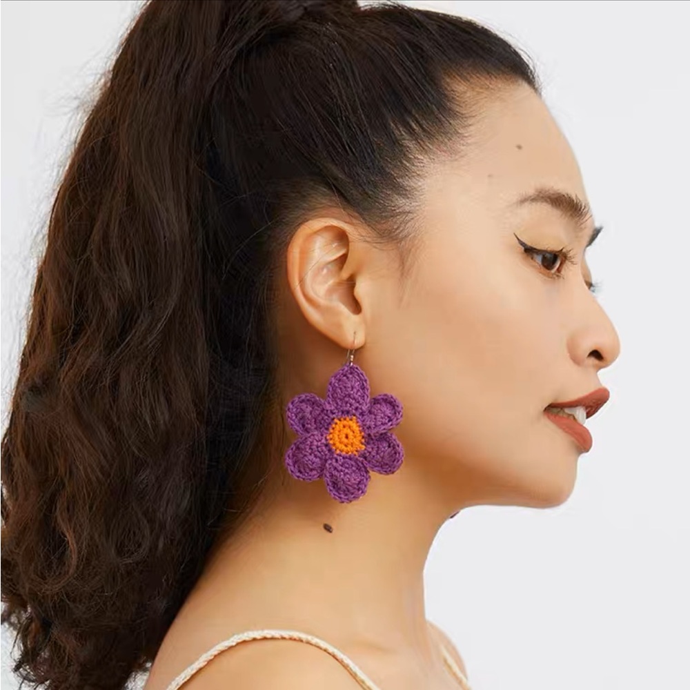 Little Banana hand made purple sun flower ear clips, new - Picture 3 of 6